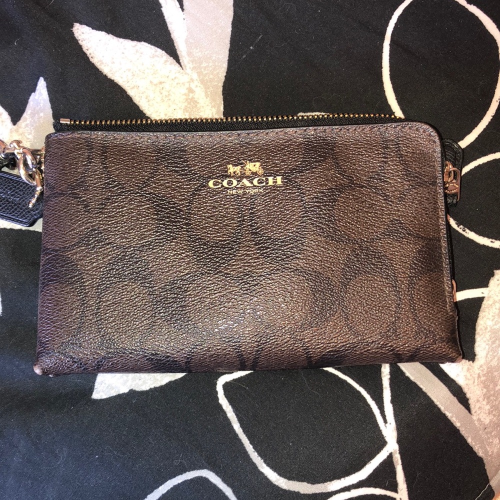 COACH wristlet-wallet with original logo design